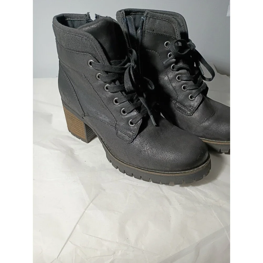 Carlos Glinda Black Lace Up Heeled Combat Chunky Boots 9M Witch Core Casual Norm